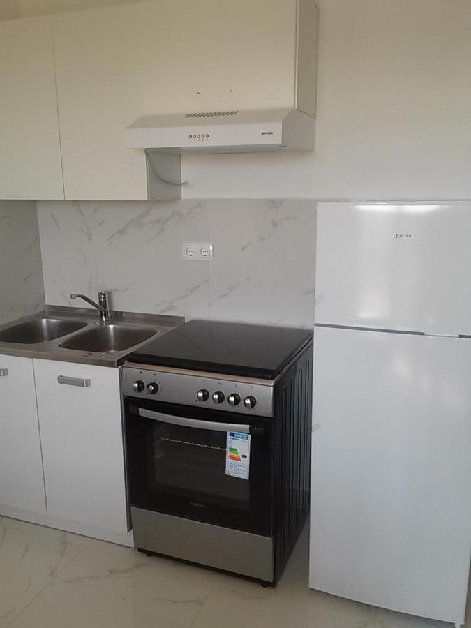 Apartmani Nikola Биоград-на-Мору Экстерьер фото