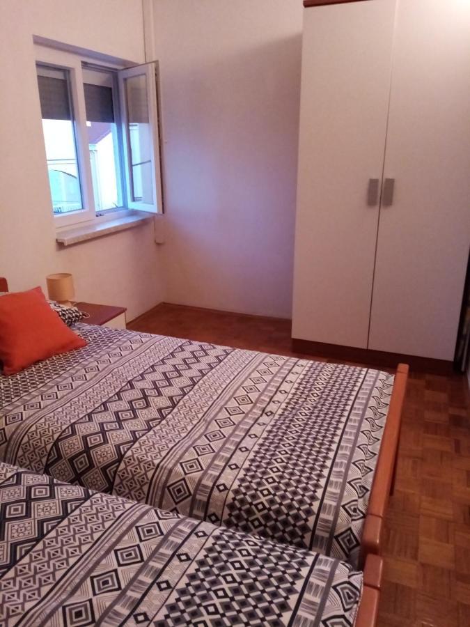 Apartmani Nikola Биоград-на-Мору Экстерьер фото