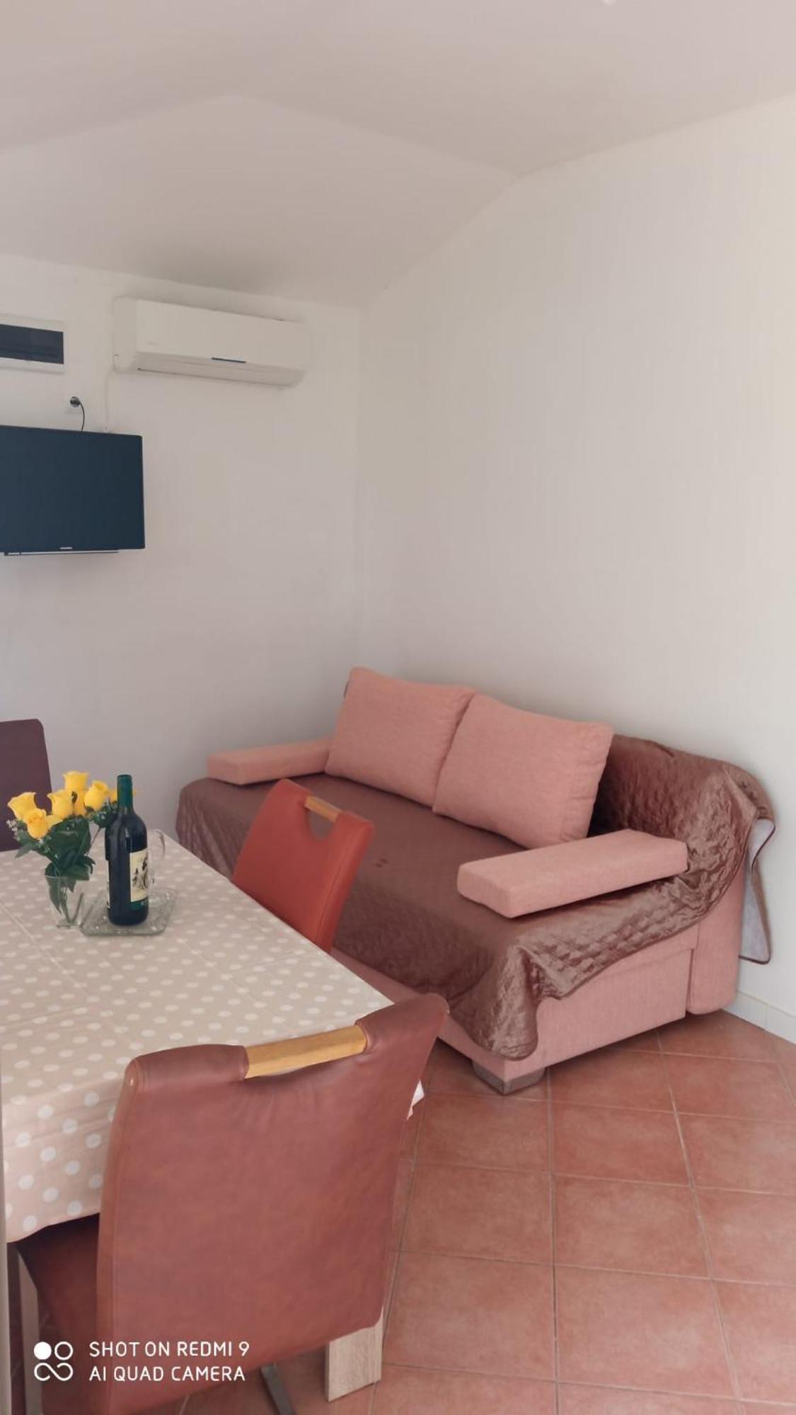 Apartmani Nikola Биоград-на-Мору Экстерьер фото