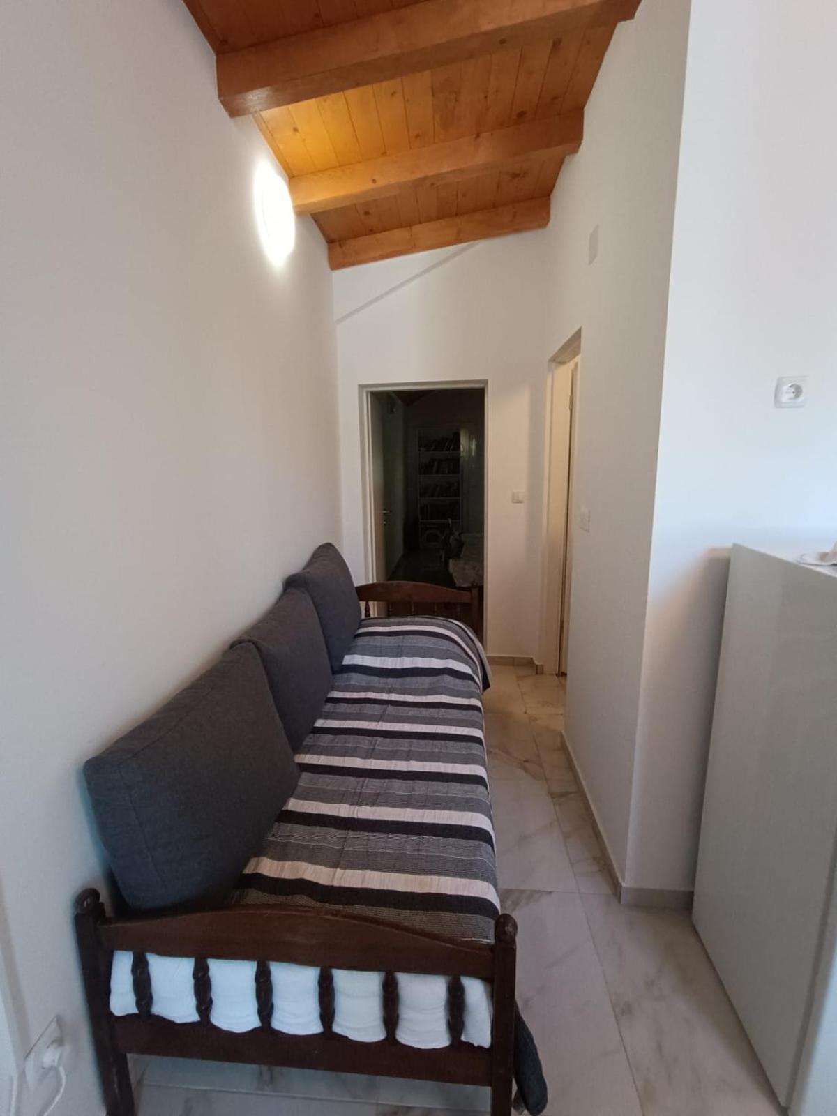 Apartmani Nikola Биоград-на-Мору Экстерьер фото